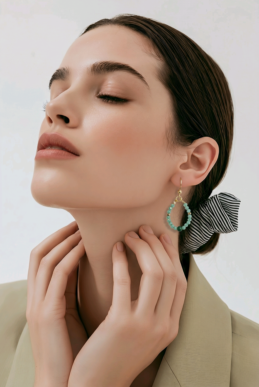 Boucles d'oreilles Jade Vert Émeraude — Pierre naturelle, Plaqué or 18k