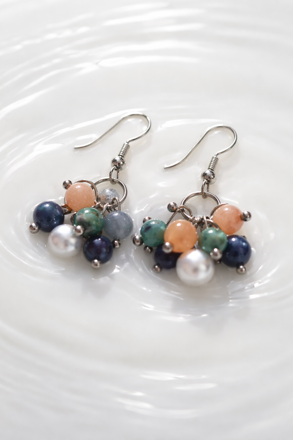 Boucles d'oreilles Azurite, Pierre de Soleil et Aventurine Bleue — Trio de pierres naturelles