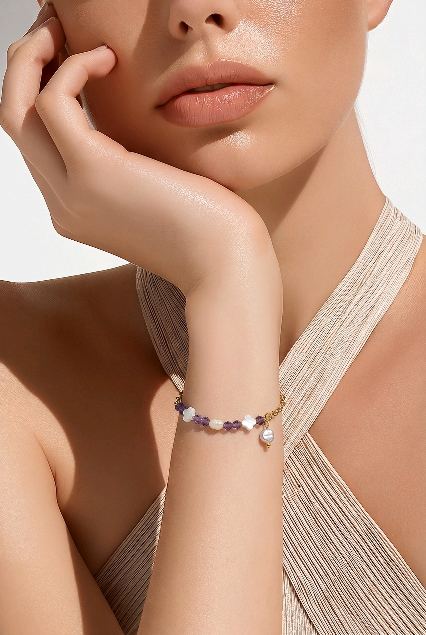 Bracelet Améthyste Facettée, Perle d'eau & Coquillage Trochus — Bohème, Acier doré