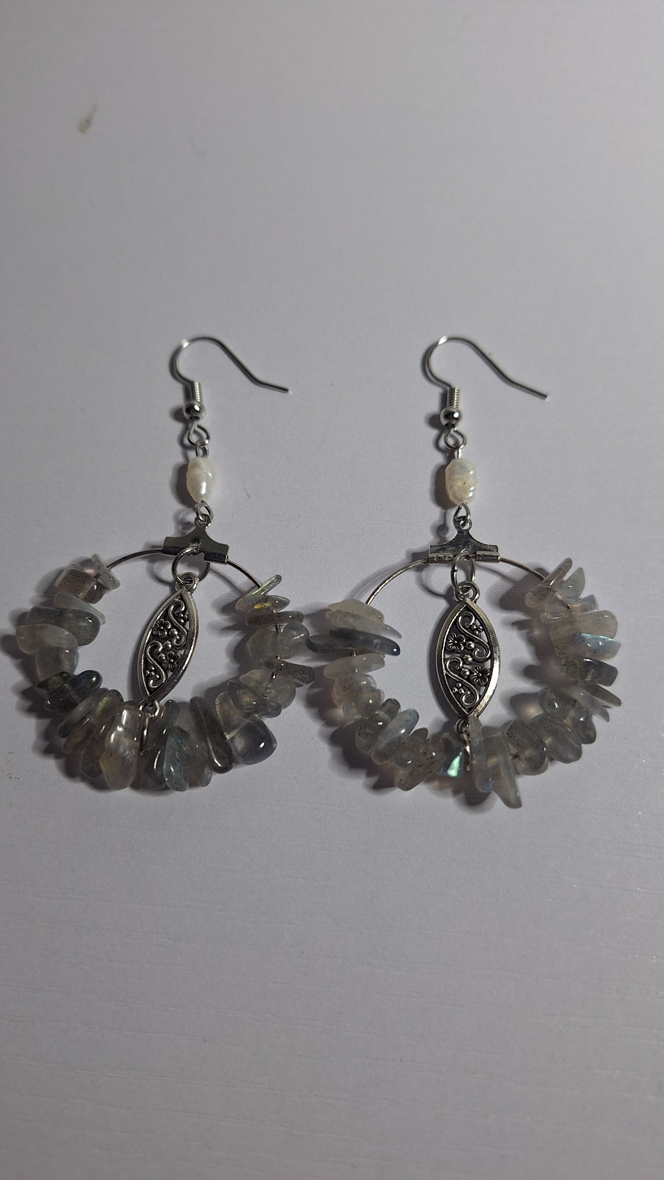 Boucles d'oreilles Labradorite Chips et Perles d'Eau Douce — Argent sterling